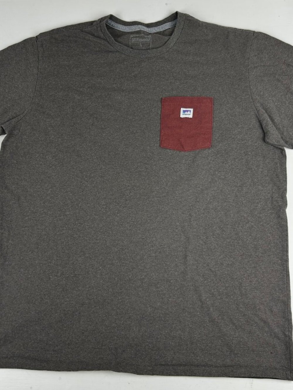 Patagonia Responsibili-Tee Pocket T-Shirt Mens L Charcoal Heather Gray